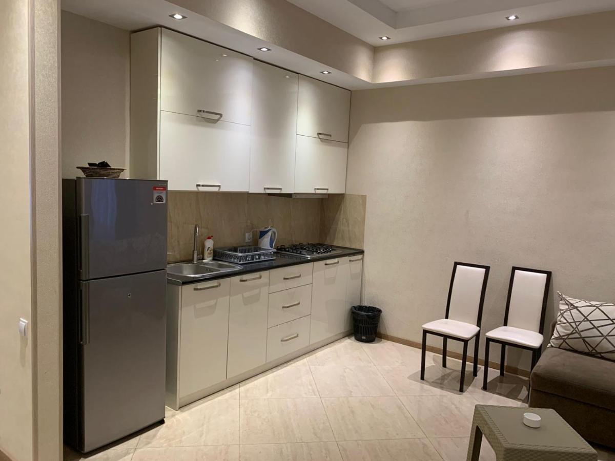 Apartment Three Bedroom In Saburtalo Τυφλίδα Εξωτερικό φωτογραφία
